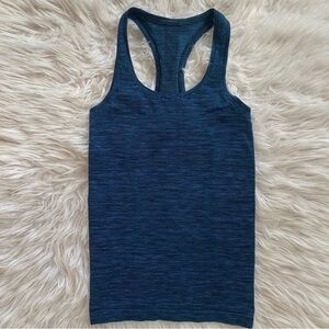 Lululemon Swiftly Tech Racerback Women’s Size 4 Capri/Black